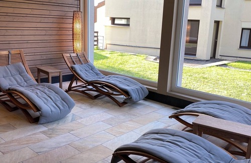 Beatenberg Apartment | Apartment with great view in a 4* hotel with Pool, Sauna and Fitness