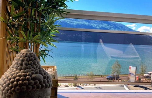 Tresserve Apartment | Apartment with private jacuzzi and sauna