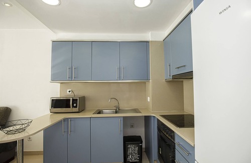 Eixample Apartment | Apartment with private parking in Girona