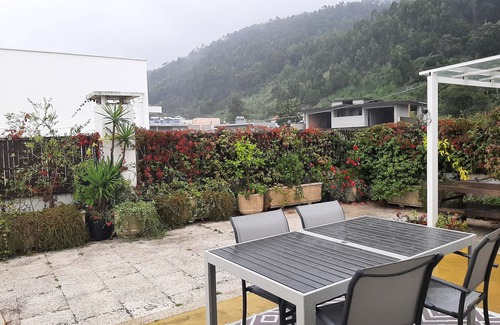 Monserrate Apartment | Apartment with terrace, sea and mountain views