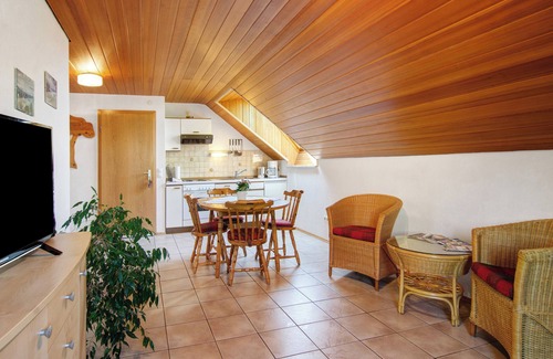 Salem Apartment | Apartment with Shared Garden and Wi-Fi