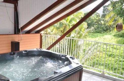 Sainte-Rose Cottage | Apartment with SPA in Creole villa - Car rental on request