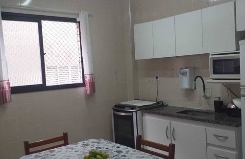 Guilhermina Apartment | Apartment with suite and balcony 3 minutes' walk from the beach!