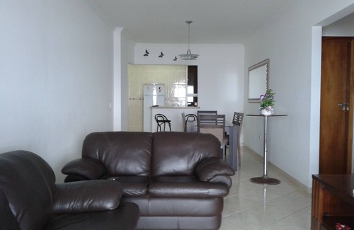 Balneario Paqueta Apartment | APARTMENT WITH VIEW TO THE BEACH