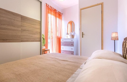 Vrbnik Apartment | Apartment Zahija