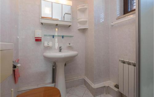 Zbandaj Apartment | Apartment Zbandaj Zbandaj Ii