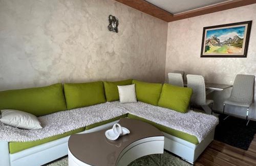 Velji Vinogradi Apartment | Apartment Zevs 2