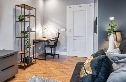 Torun Apartment | Apartmenteight by Rentoom