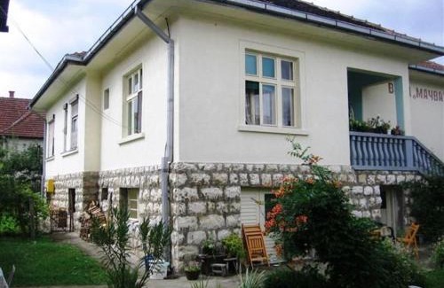 Banja Koviljaca Apartment | Apartments and rooms Villa Mačva - Banja Koviljača