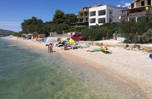 Grebastica House | Apartments and rooms by the sea Grebastica, Sibenik - 13942