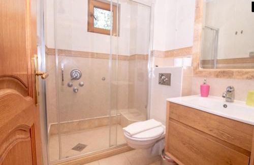 Sveti Stefan Bed & Breakfast | Apartments and Rooms Levantin Inn