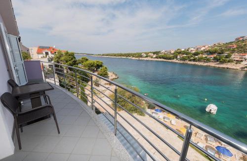 Primosten Burnji Apartment | Apartments Atlas Grubišić