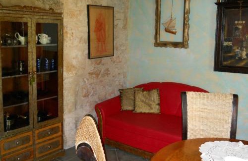 Sutomiscica Apartment | Apartments Branimir