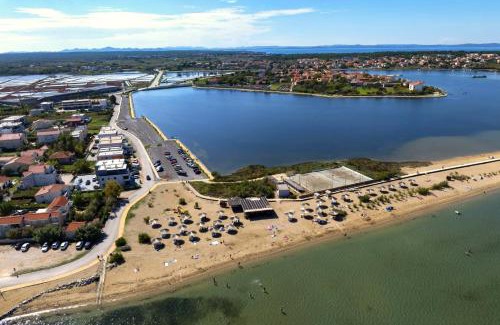 Nin Apartment | Apartments by the sea Nin, Zadar - 18457