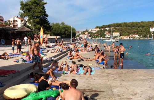 Tijesno Apartment | Apartments by the sea Tisno, Murter - 812