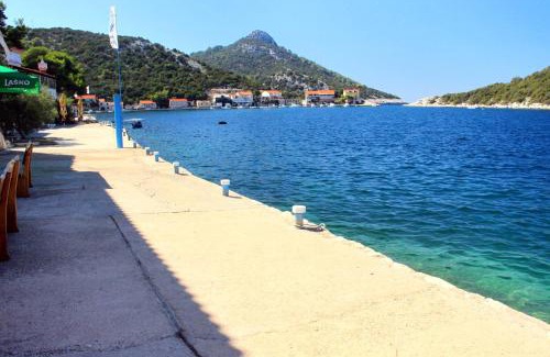 Zaklopatica Apartment | Apartments by the sea Zaklopatica, Lastovo - 8342