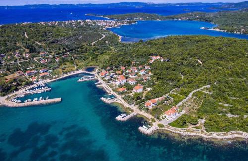 Zdrelac Apartment | Apartments by the sea Zdrelac, Pasman - 8362