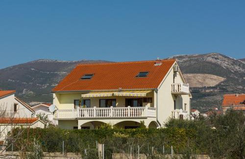 Kastel Novi Apartment | Apartments Corana
