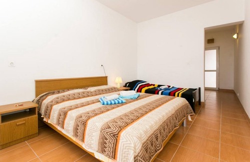 Saplunara House | Apartments Franka Saplunara-Triple Room with Terrace and Sea View No1