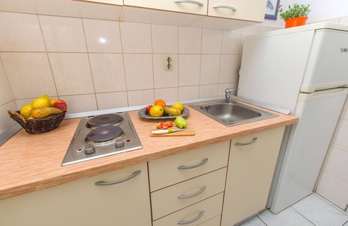 Vrboska Apartment | Apartments and Rooms Anita (33431-A2) - Vrboska - island Hvar
