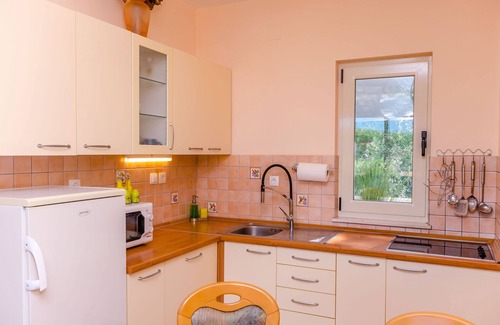 Vrboska Apartment | Apartments Vila Jelka (49712-A2) - Vrboska - island Hvar