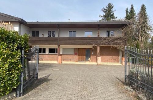 Kehrsatz Apartment | Apartments in Leafy Suburb