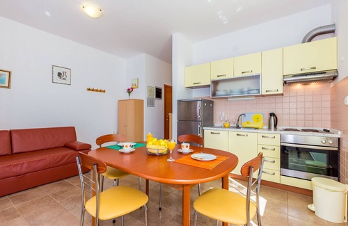 Lun Apartment | Apartments Ivan (27831-A2) - Lun - island Pag