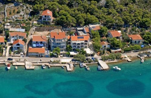 Tijesno Apartment | Apartments Ive