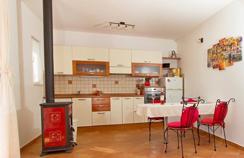 Cove Donja Krusica (Donje selo) Apartment | Apartments Jagoda, (15440), Donje Selo, hr