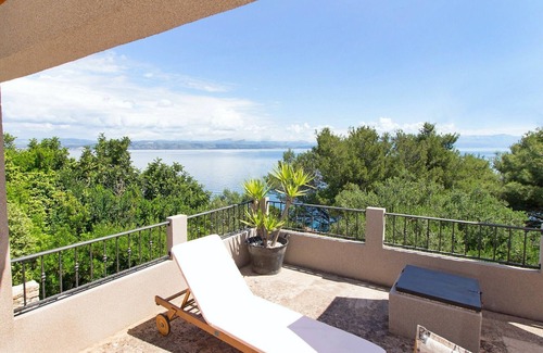 Cove Donja Krusica (Donje selo) Apartment | Apartments Jagoda, (15440), Donje Selo, hr
