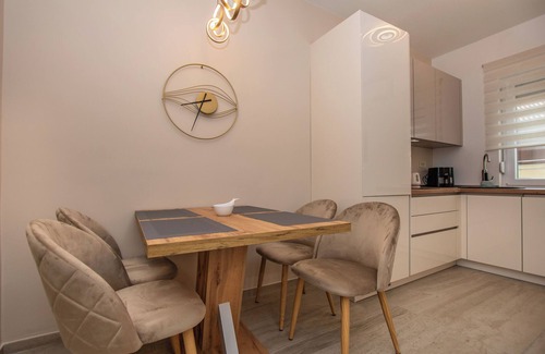 Turanj Apartment | Apartments Josip (27001-A2) - Turanj
