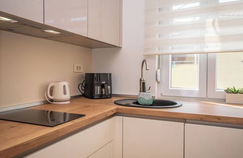 Turanj Apartment | Apartments Josip (27001-A2) - Turanj