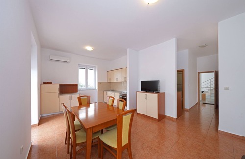 Zrce Apartment | Apartments Karolina