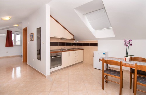 Zrce Apartment | Apartments Karolina
