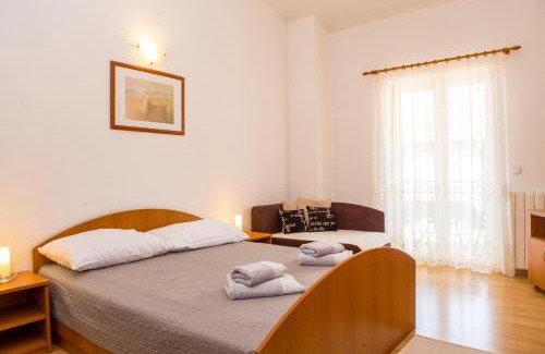 Mugeba Apartment | Apartments Lorena B
