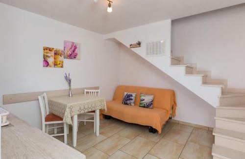 Lozica Apartment | Apartments Lovro - Duplex One Bedroom Apartment with Terrace and Partial Sea View 1