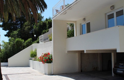 Lozica Apartment | Apartments Lozica - Standard Studio Apartment with Terrace and Sea View