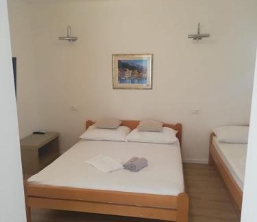 Bili brig Apartment | Apartments Maestral