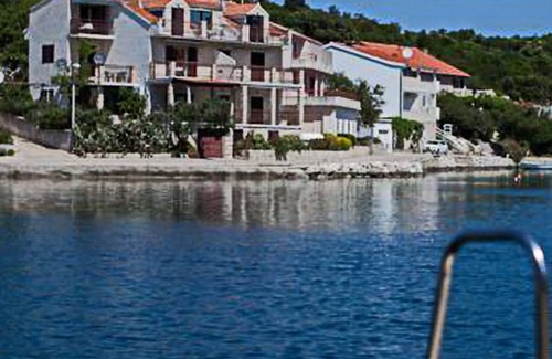 Pasadur Apartment | Apartments Malo Lago - One-Bedroom Apartment with Balcony and Sea View - 2nd floor (Apartment 5)