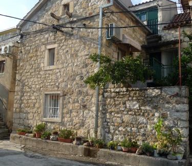 Kastel Gomilica Apartment | Apartments More