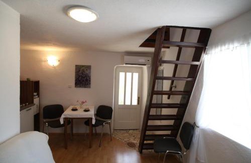 Kastel Gomilica Apartment | Apartments More