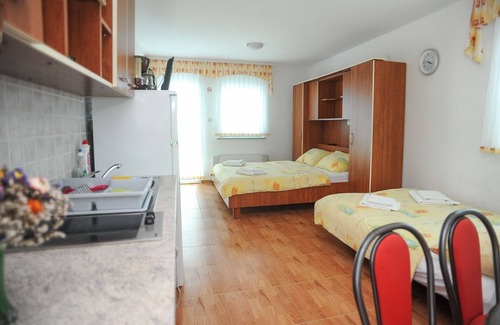 Caska Apartment | Apartments NATALI (108611-A4) - Novalja - island Pag