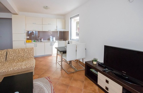 Dobra Voda Apartment | Apartments Palma