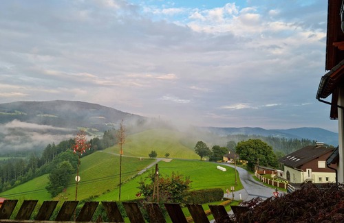 Koglhof Apartment | Apartments Perhofer - The family-friendly farm in Styria!