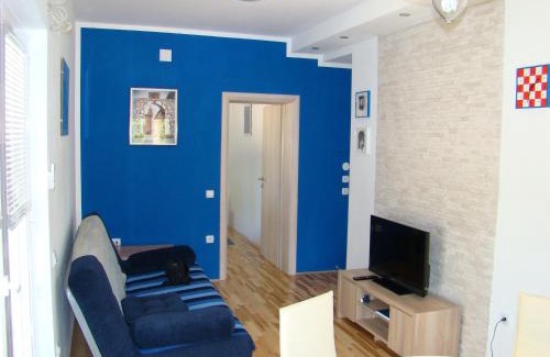 Pirovac Apartment | Apartments Pinus