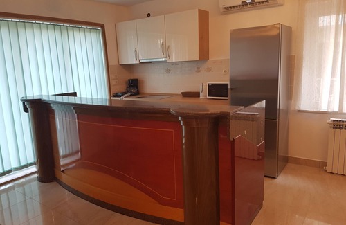 Milcetici Apartment | Apartments REA * 4 + 2 air conditioning