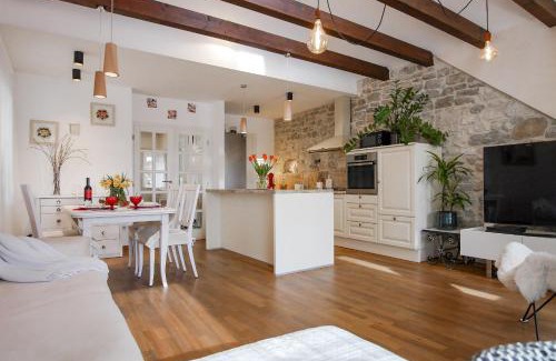 Omis Apartment | Apartments Rinatoni
