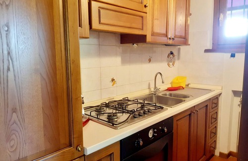 San Marcello Pistoiese House | Apartments "Serrino Family" with Mountain View, Shared Pool and Wi-Fi