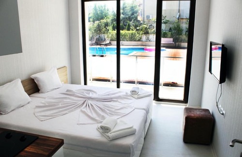 Primorsko Apartment | Apartments Stamopolu Lux with pool view