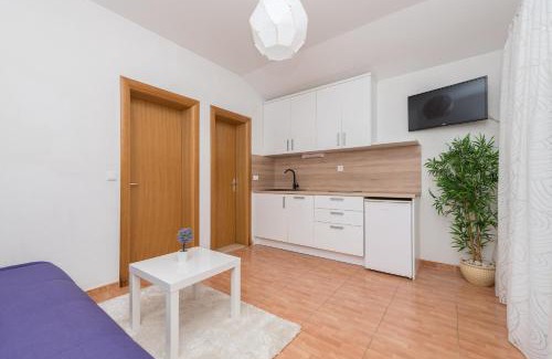 Drasnice Apartment | Apartments Tila